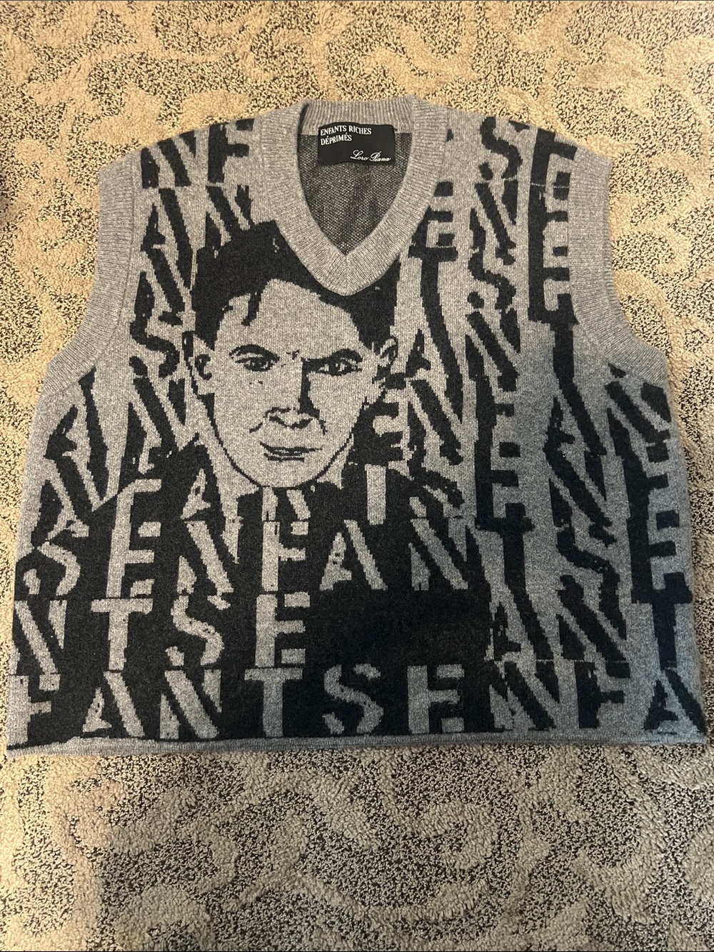 Gray and Black Graphic V-Neck Sweater Vest Enfants Riches Deprimes vest size M
